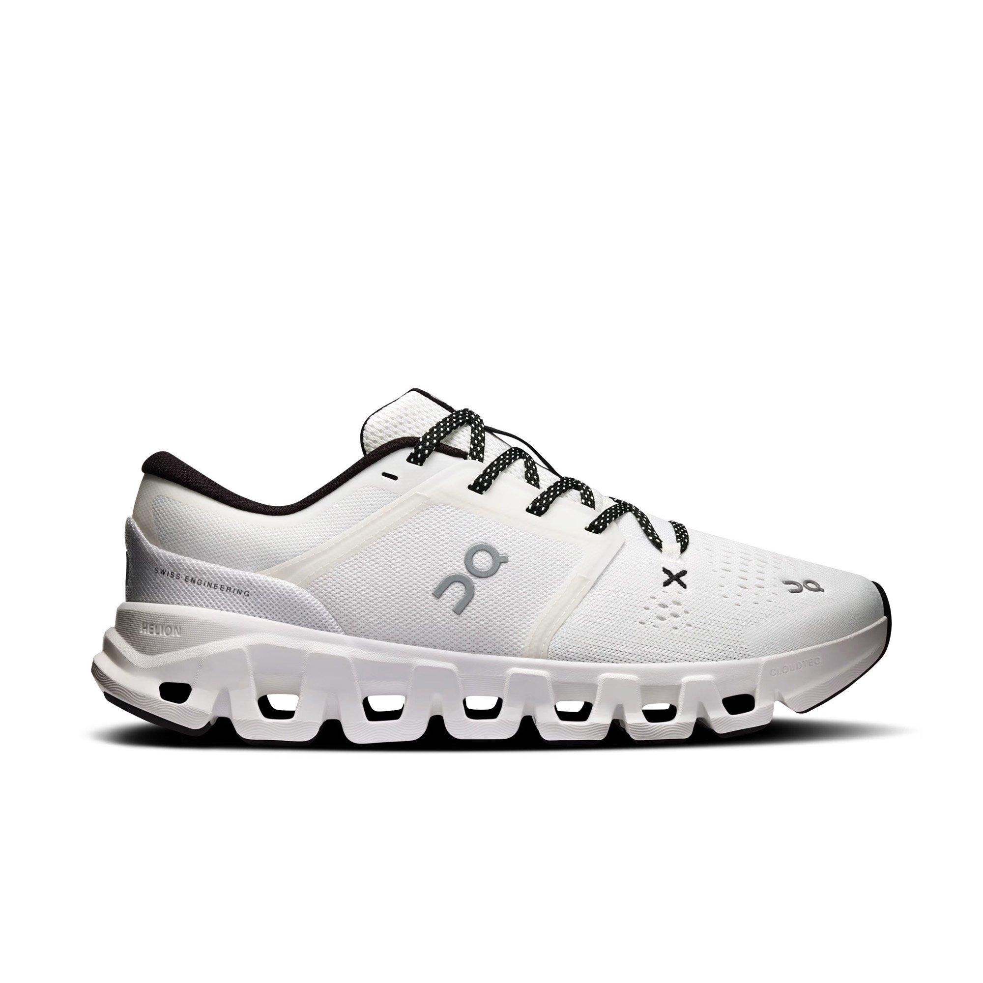 On Cloud X5 "White/Black" Women's Shoe - WHITE/BLACK